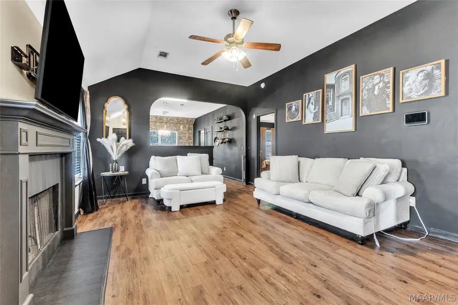 423 Buena Vista Way, Prattville, AL 36067 - #3