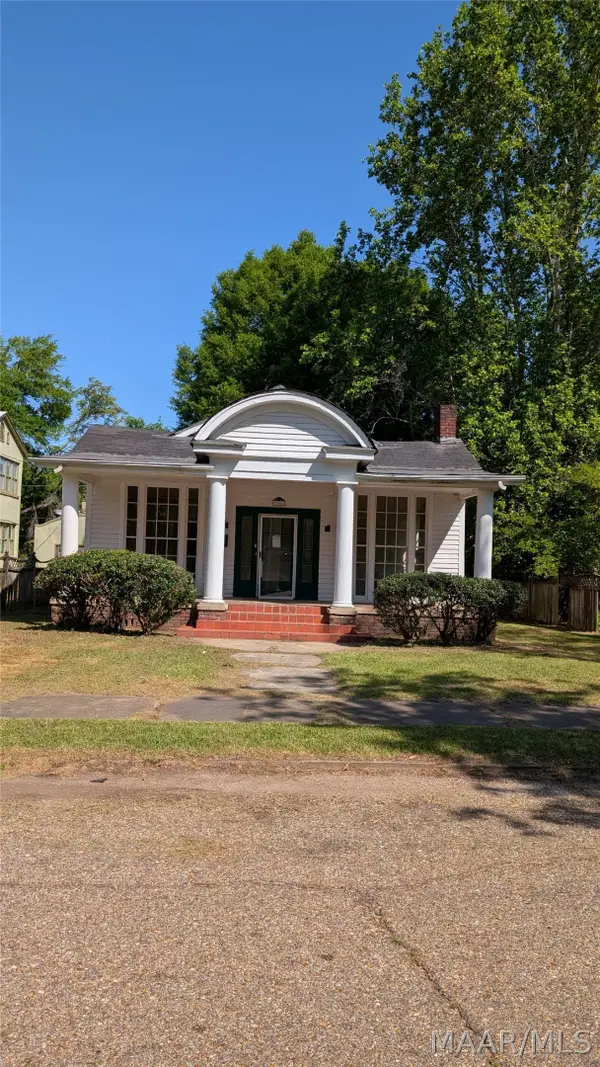 711 Arsenal Place, Selma, AL 36701