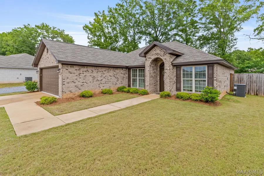 161 Hideaway Lane, Wetumpka, AL 36092 - #2