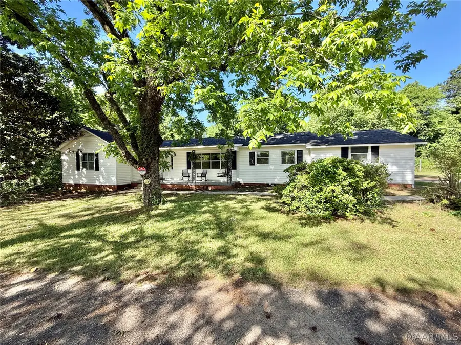 1355 N Ann Avenue, Tallassee, AL 36078 - #2