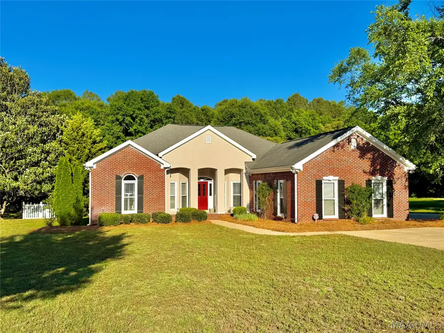 76 Deerfield Drive, Selma, AL 36701 - #2