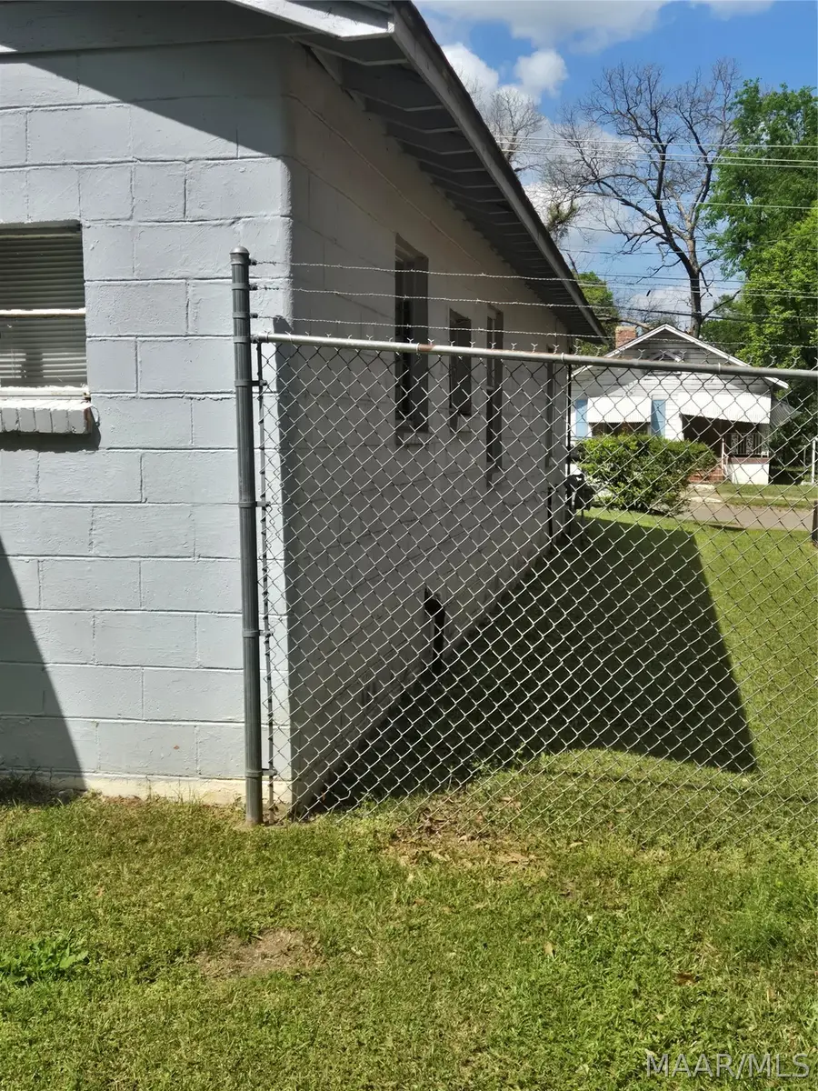 643 Clinton Street #DUPLEX, Montgomery, AL 36108 - #3