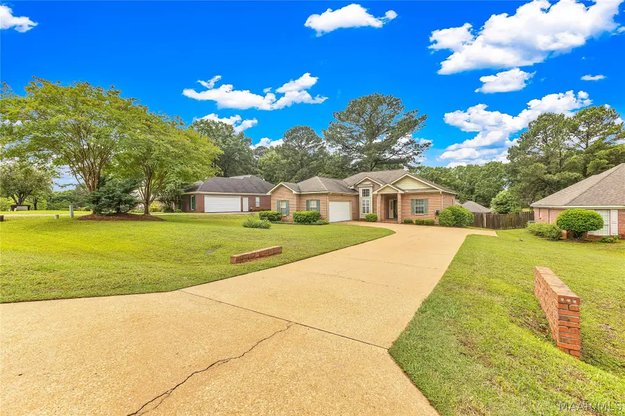 225 Twin Oaks Lane, Wetumpka, AL 36093 - #3