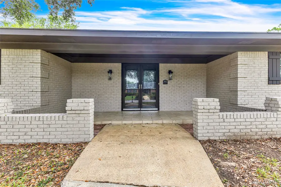 203 Kay Street, Prattville, AL 36066 - #3