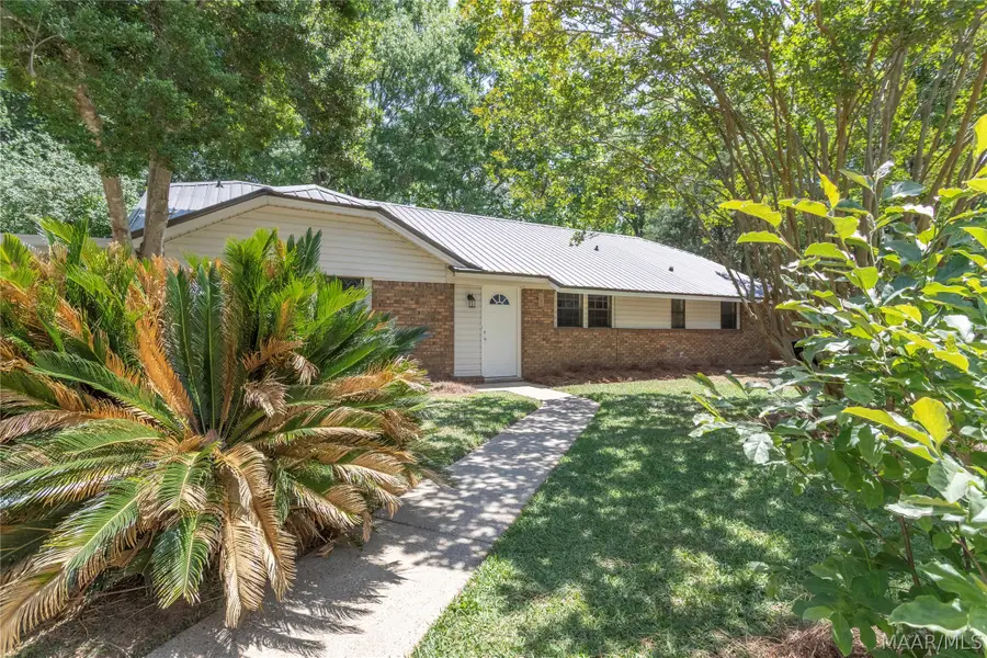 318 Gardenia Road, Millbrook, AL 36054 - #3