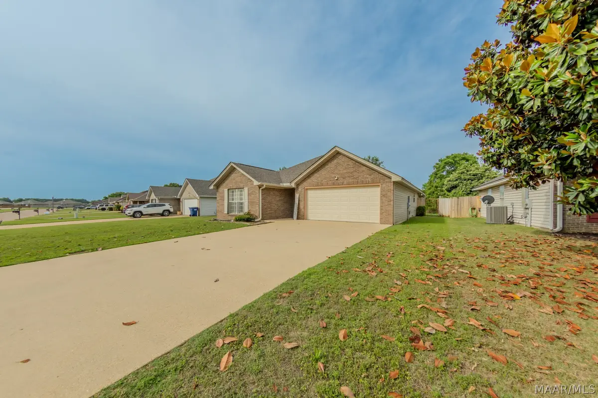 353 Cotton Lakes Boulevard, Wetumpka, AL 36092 - #1