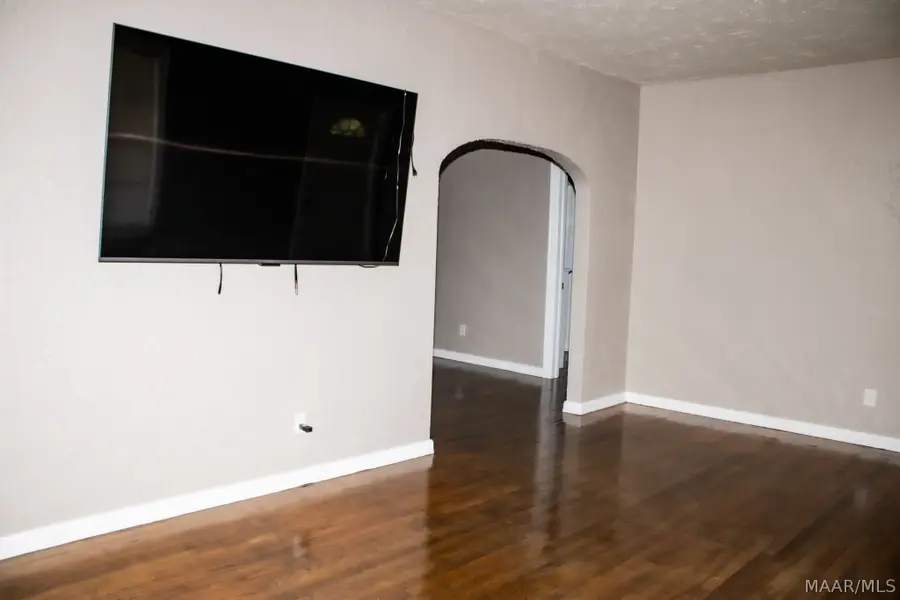 1518 Winona Avenue, Montgomery, AL 36107 - #3