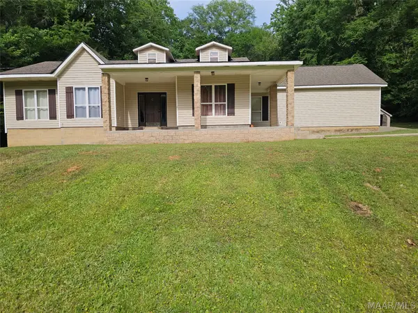 136 Village Creek Road, Prattville, AL 36067