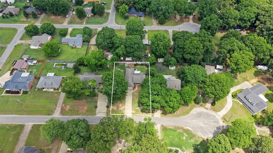 485 Spring Hollow Drive, Deatsville, AL 36022 - #2