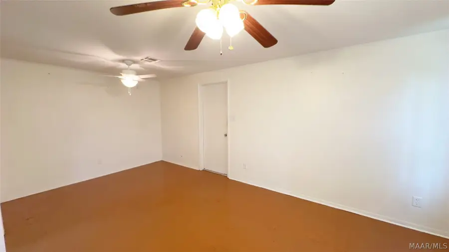 215 Camellia Drive, Prattville, AL 36067 - #3