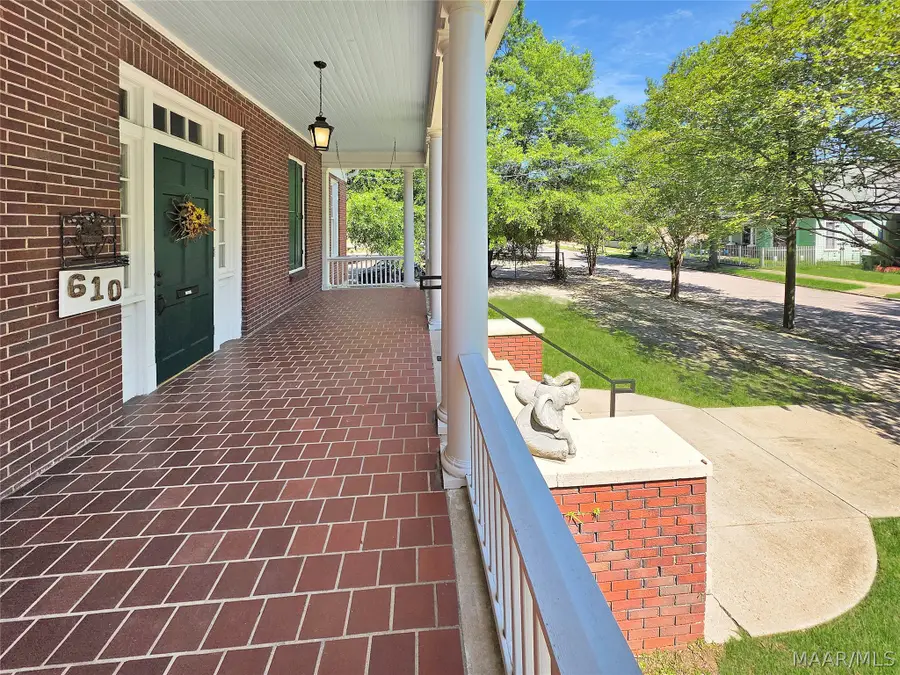 610 Clayton Street, Montgomery, AL 36104 - #3