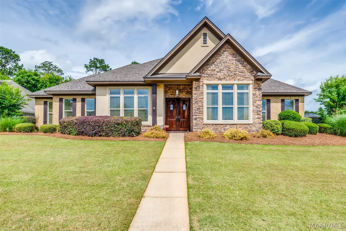 9600 Chobham Court, Pike Road, AL 36064 - #1
