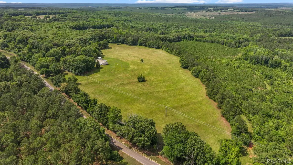 2072 County Road 40 W, Billingsley, AL 36006 - #1