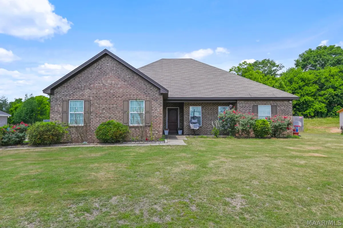 167 Stoneridge Drive, Tallassee, AL 36078 - #1