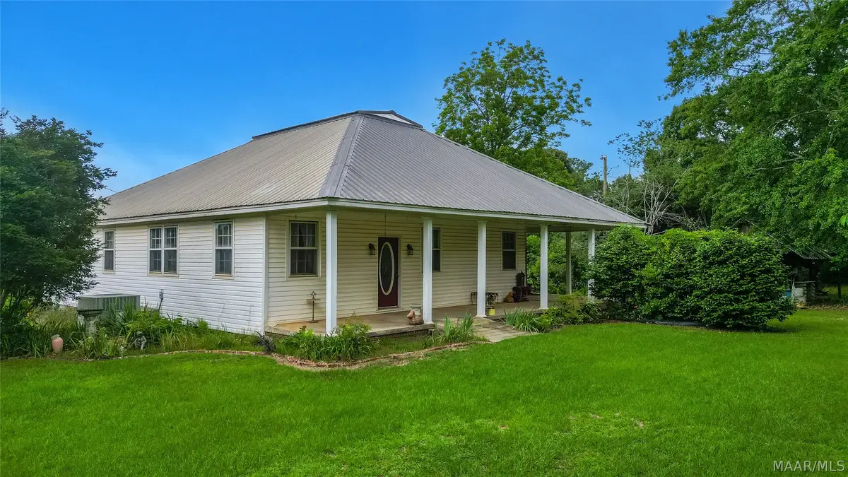 112 County Road 64, Deatsville, AL 36022 - #1