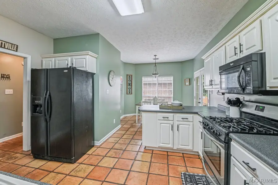 831 Heather Drive, Prattville, AL 36066 - #3