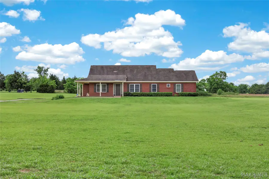 3601 Richardson Road S, Hope Hull, AL 36043 - #2