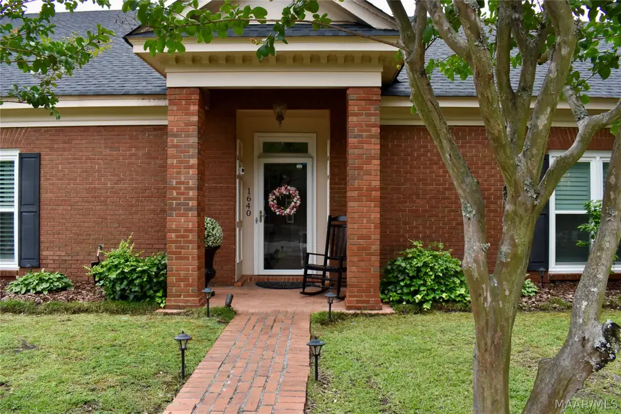 1640 Cairnbrook Drive, Montgomery, AL 36106 - #2