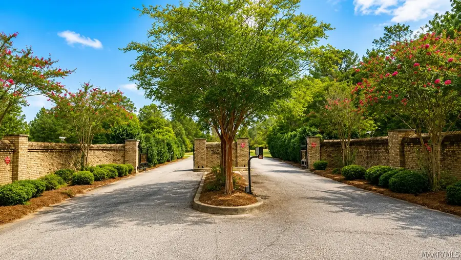 180 Hunters Cove, Mathews, AL 36064 - #3