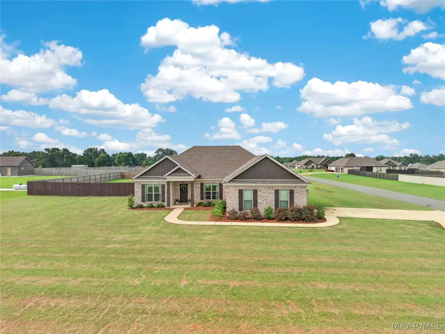 419 Fern Road, Wetumpka, AL 36092 - #2