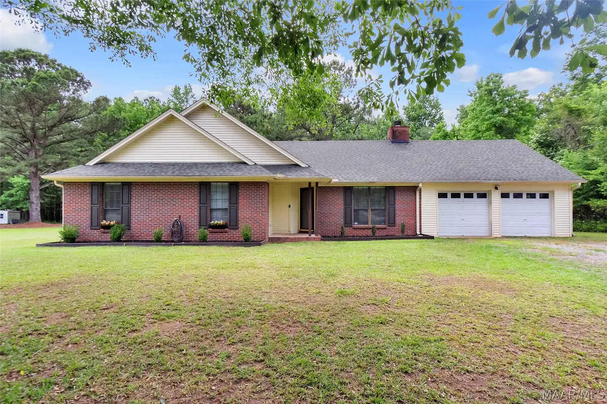 2065 Weoka Road, Wetumpka, AL 36092 - #1