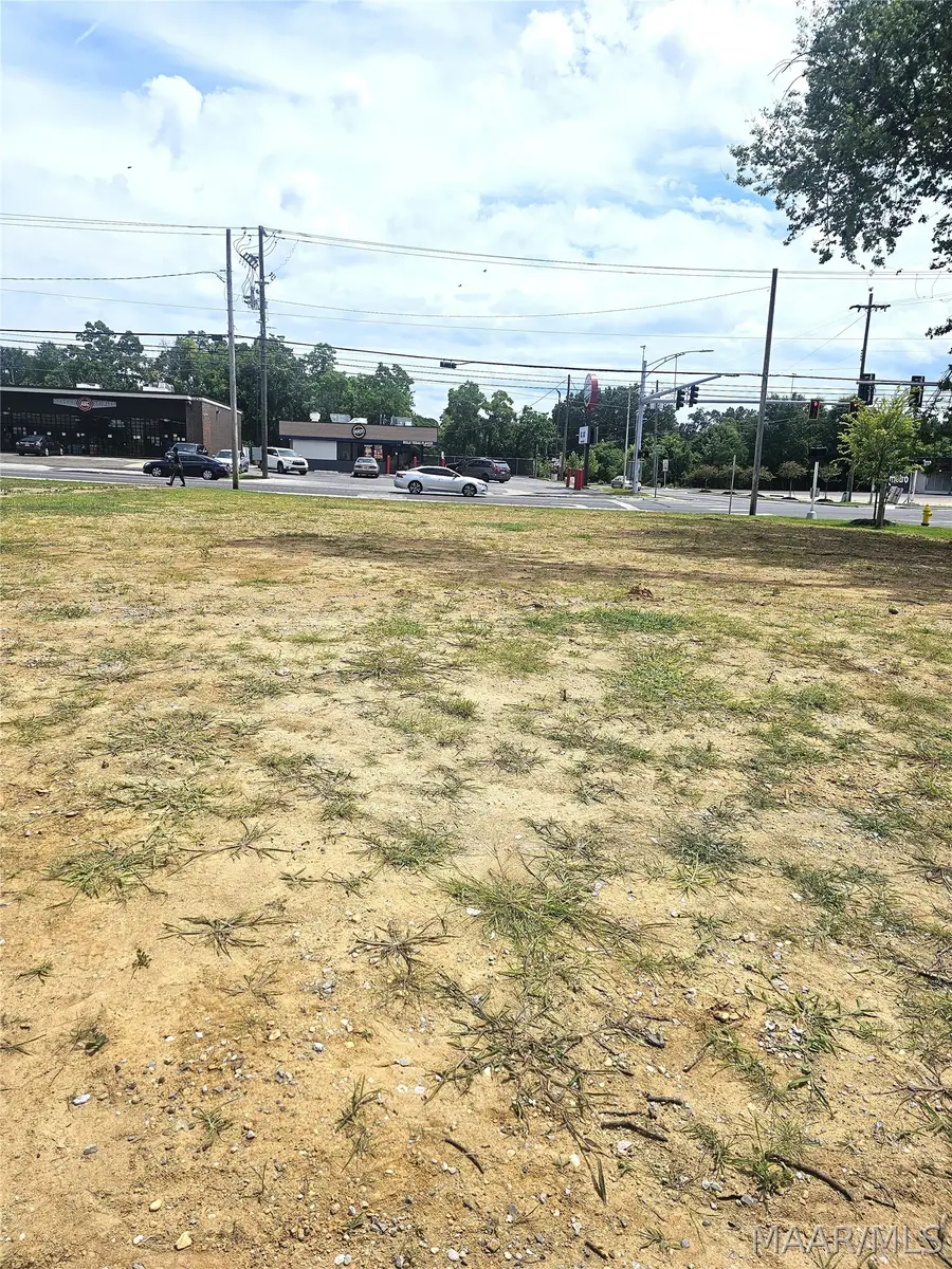 312 & 322 W Fairview Avenue, Montgomery, AL 36105 - #2