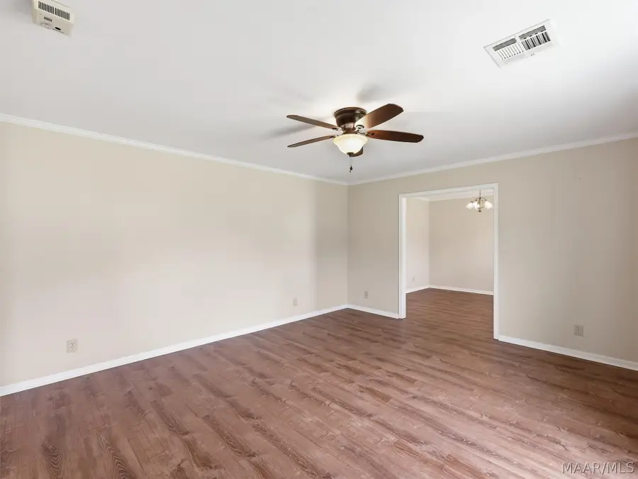 2042 Kingsbury Drive, Montgomery, AL 36106 - #2