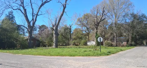 211 Mcdonald Avenue, Selma, AL 36701