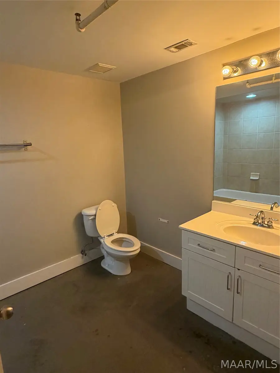 246 N Court Street #F, Montgomery, AL 36104 - #3