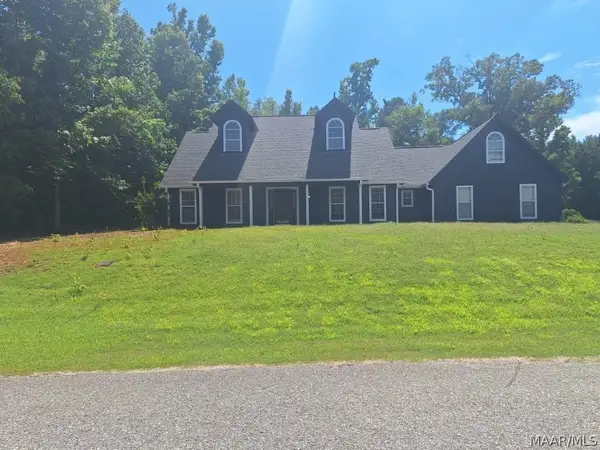 220 Hill Ridge Drive, Wetumpka, AL 36092