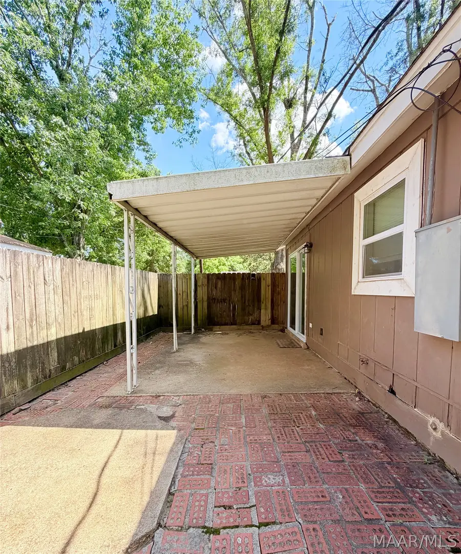 1008 N Burbank Drive, Montgomery, AL 36117 - #3
