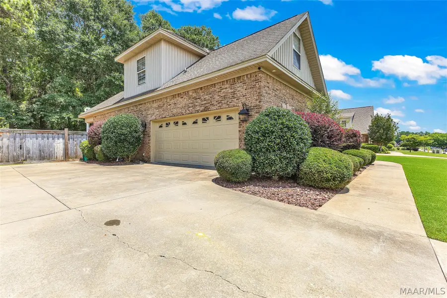 234 Cantabury Lane, Millbrook, AL 36054 - #3