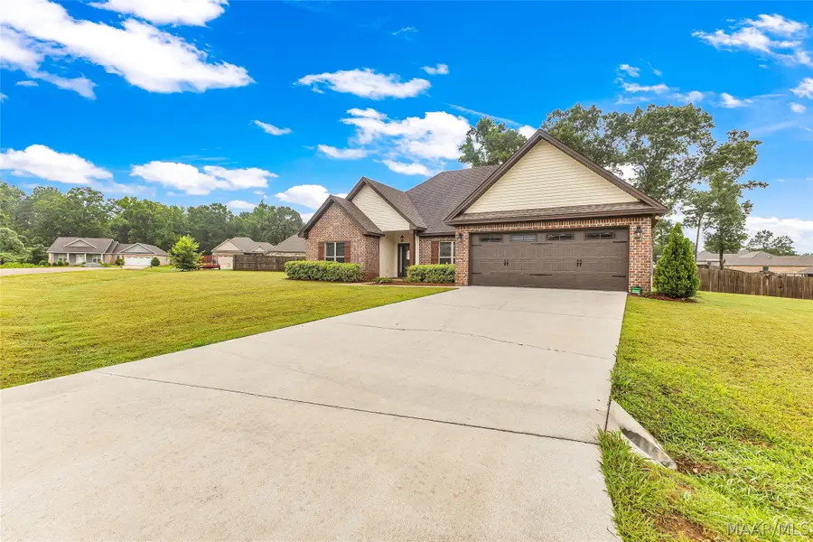 454 Wind Ridge Drive, Deatsville, AL 36022 - #3