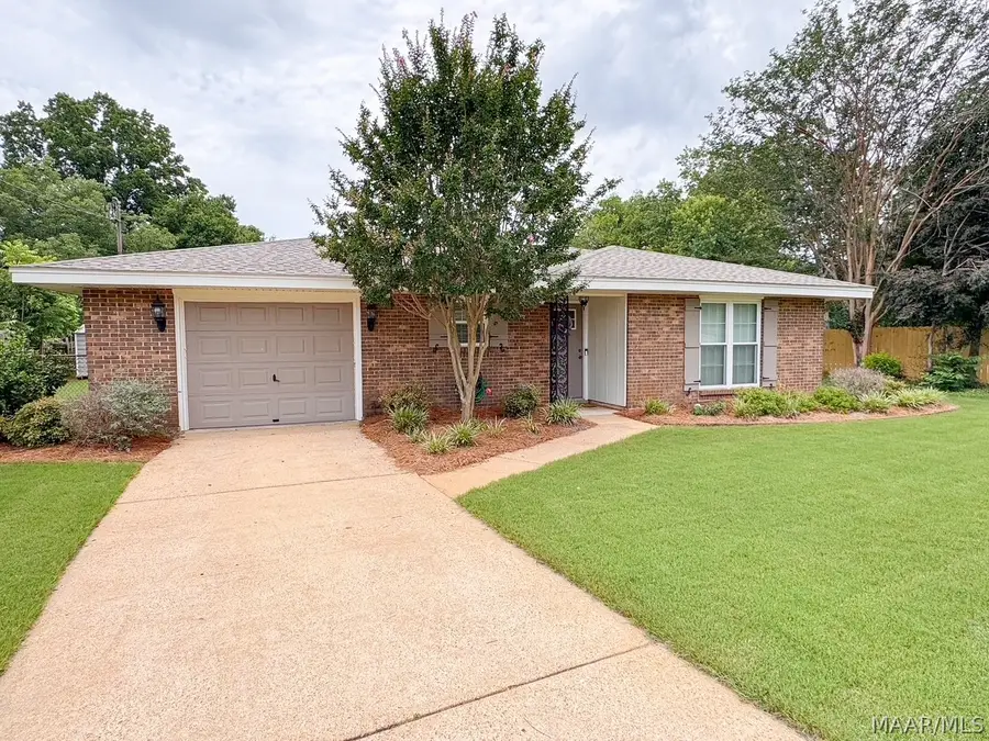 109 W Teri Court, Prattville, AL 36066 - #2
