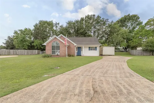 35 Foxdale Court, Millbrook, AL 36054
