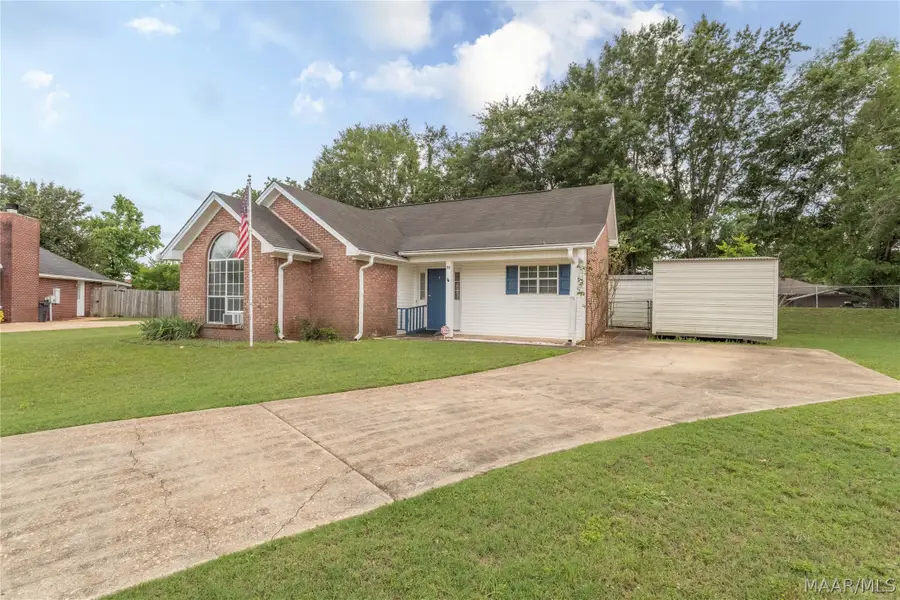 35 Foxdale Court, Millbrook, AL 36054 - #2
