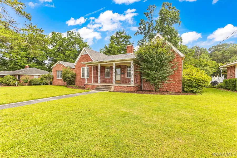 210 Conecuh Avenue W, Union Springs, AL 36089 - #3