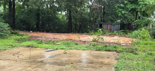 303 Cranbrook Court, Prattville, AL 36067