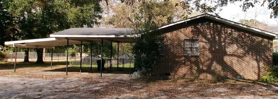 1539 Marie Foster Street, Selma, AL 36703 - #2