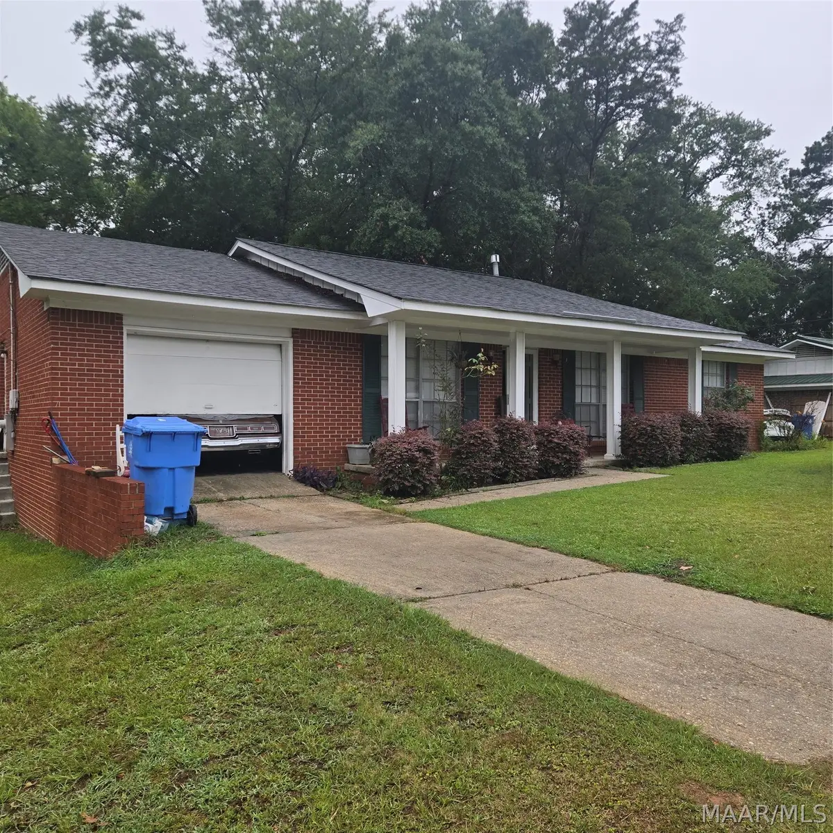 906 Skidmore Avenue, Prattville, AL 36066 - #1
