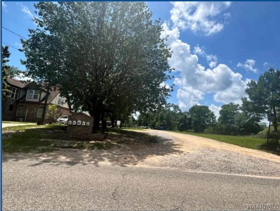 2933 Highway 155 Highway, Clanton, AL 35085 - #2