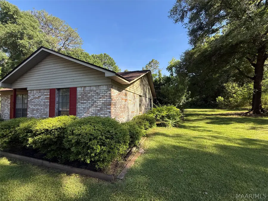 906 Bell Lane, Greenville, AL 36037 - #2