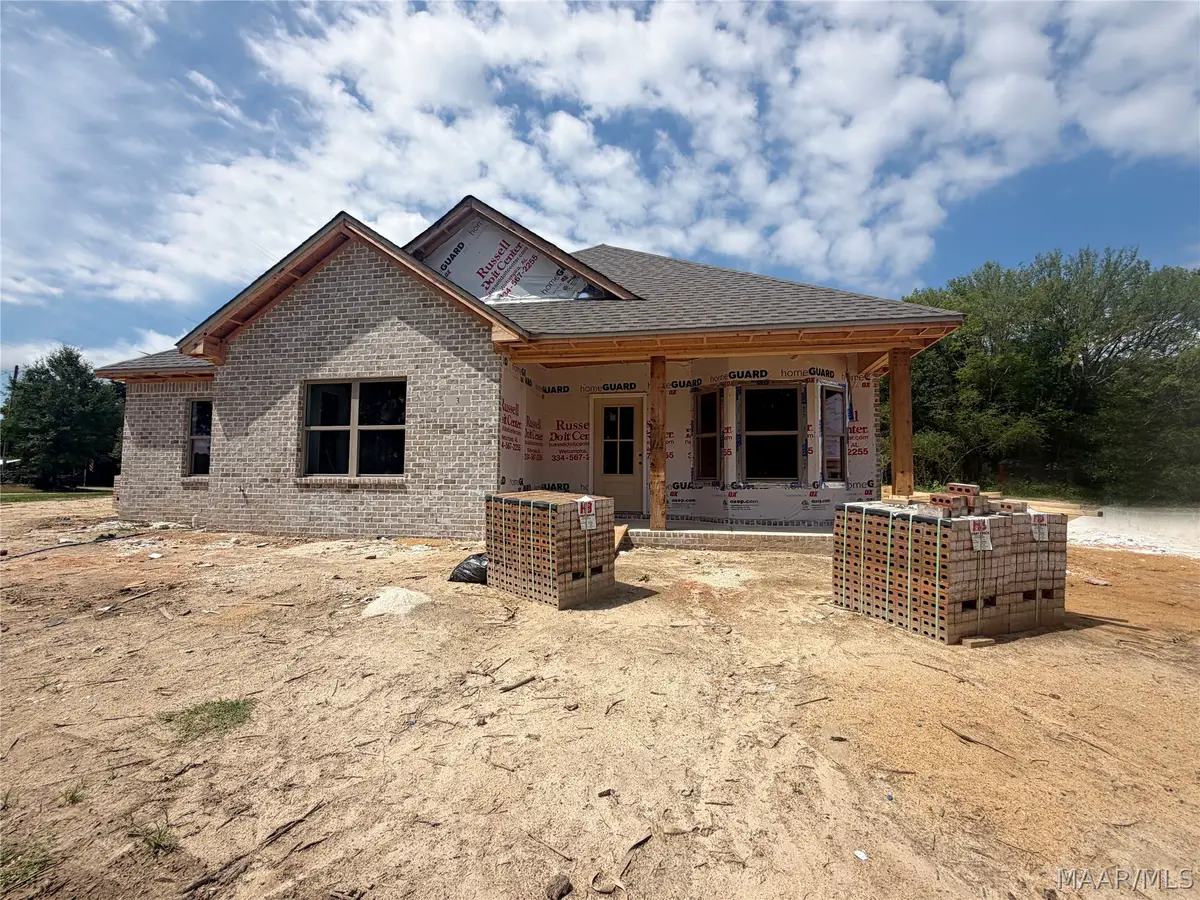 3 Shawnee Drive, Wetumpka, AL 36092 - #1