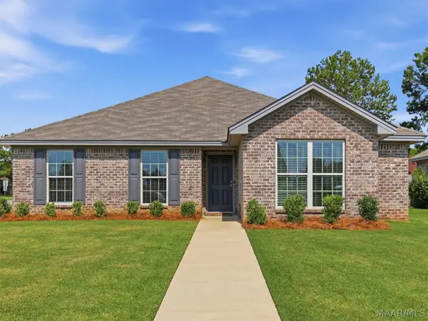 11 Zachary Circle, Millbrook, AL 36025