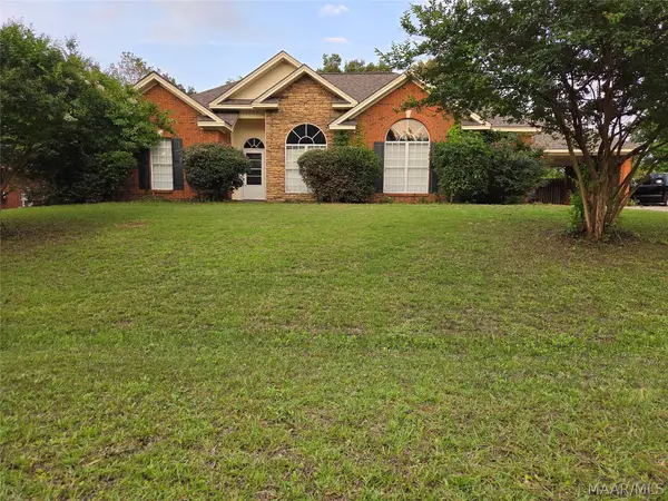 30 Autumn Springs Court, Deatsville, AL 36022