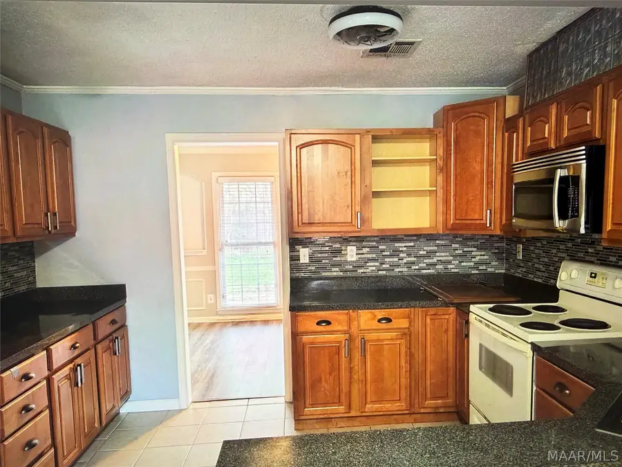 458 Bowling Green Drive, Montgomery, AL 36109 - #2
