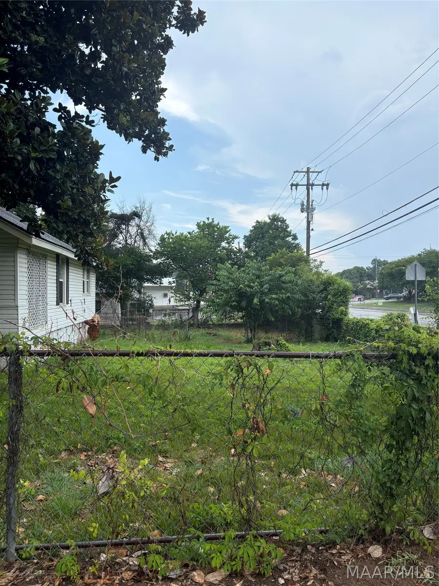 602 James Street, Tallassee, AL 36078 - #2