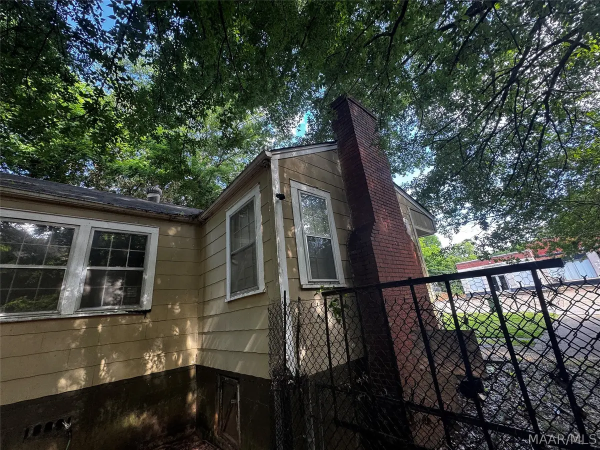 3050 Mcqueen Street, Montgomery, AL 36107 - #1