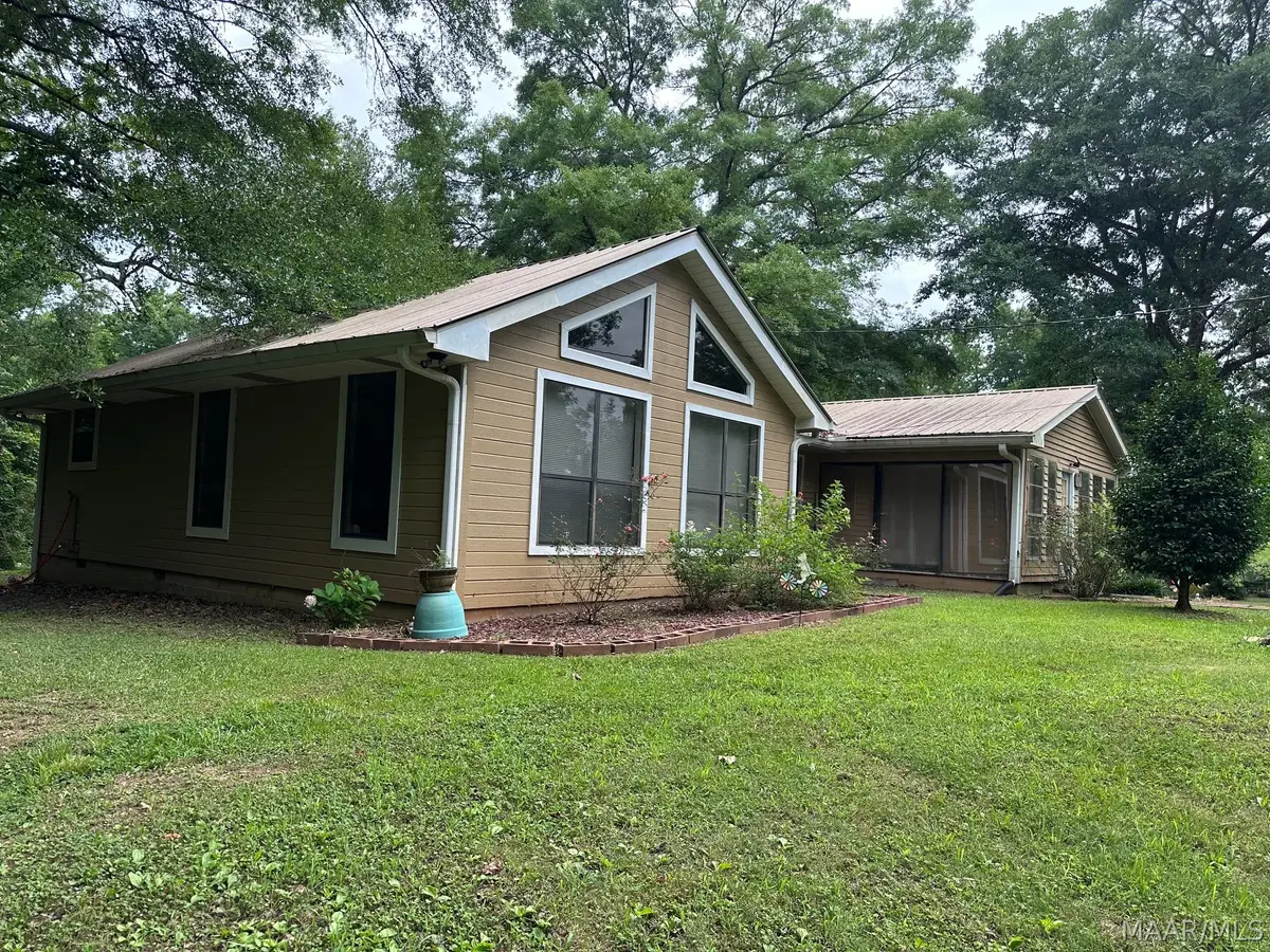 198 W Ridge Drive, Dadeville, AL 36853 - #1