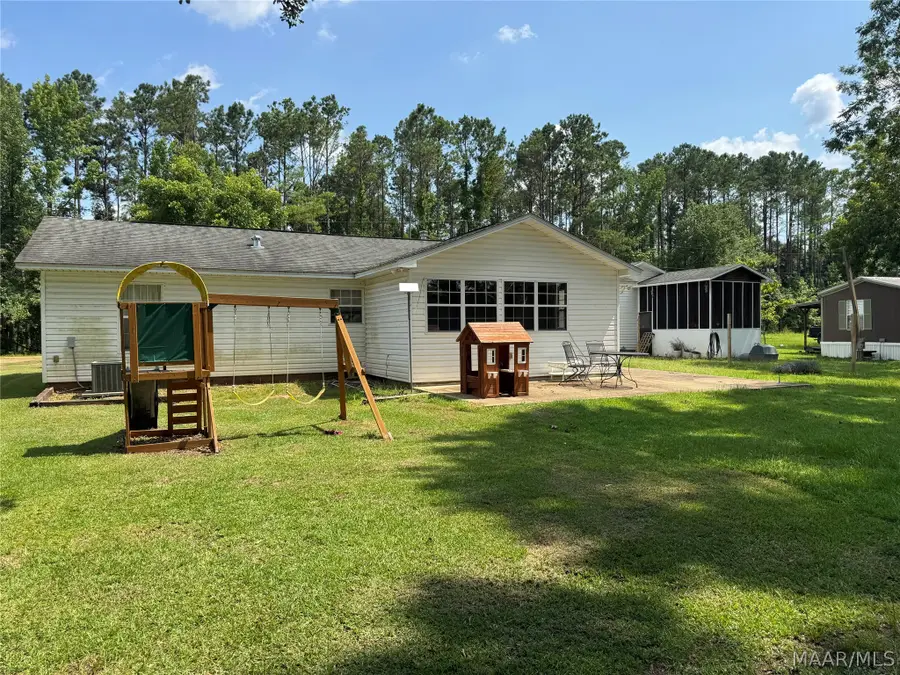 119 Brookwood Drive, Camden, AL 36726 - #3